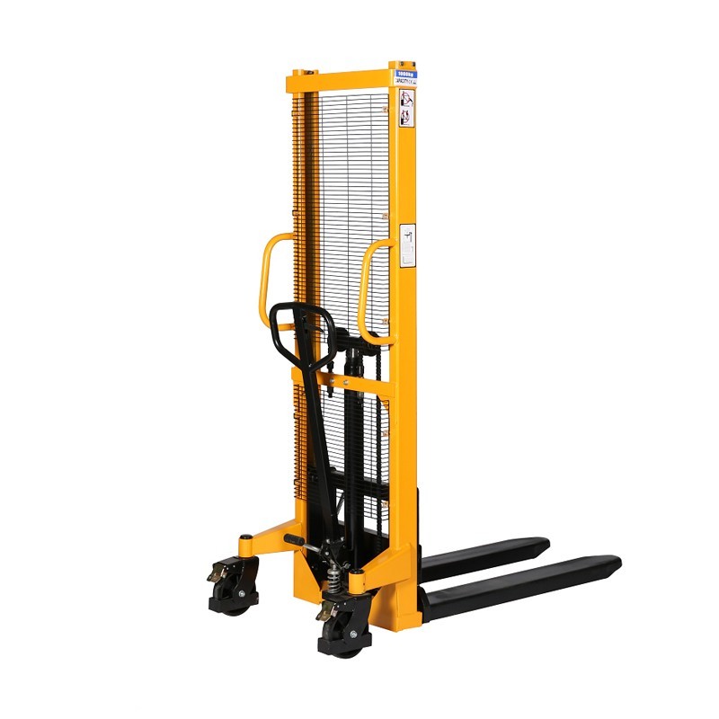 Apilador manual 1500kg Elevación rapida 1600mm (4cm) horquillas bajas