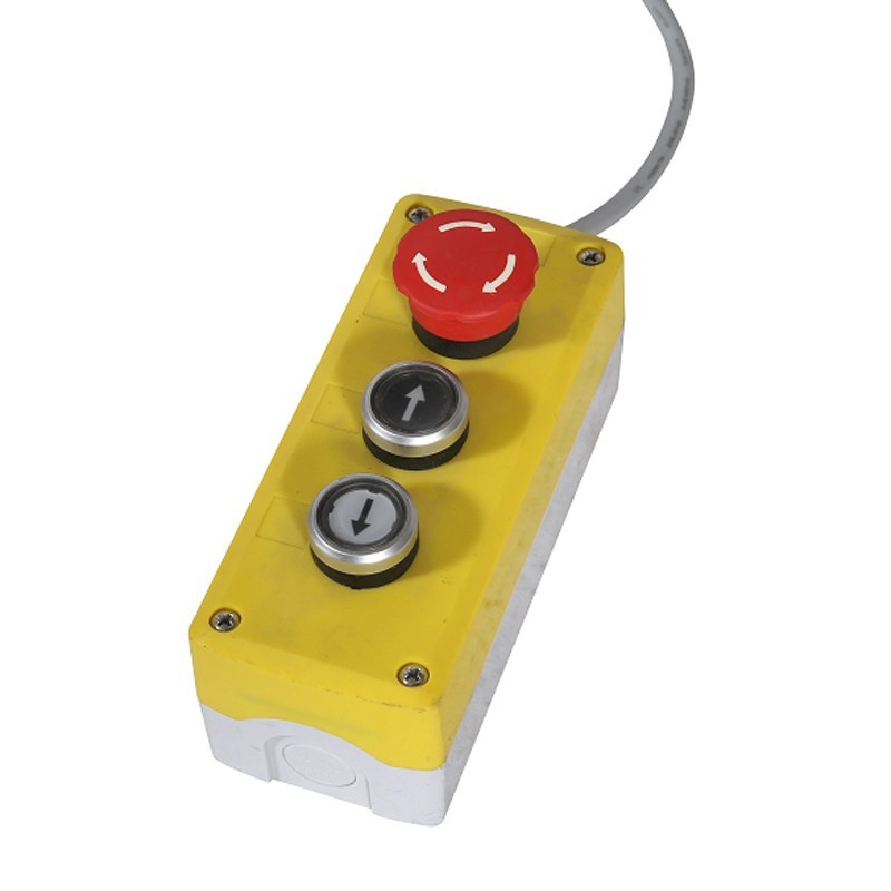 Zoom sobre la caja de control de la mesa elevadora eléctrica 2000kg 220V