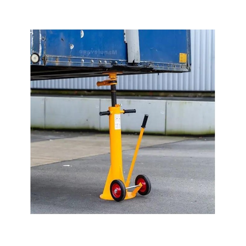 Vista del soporte de seguridad 18 toneladas bajo un remolque