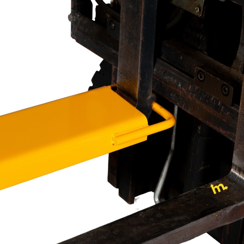 Zoom en el sistema de enganche de las extensiones de horquillas 2085mm