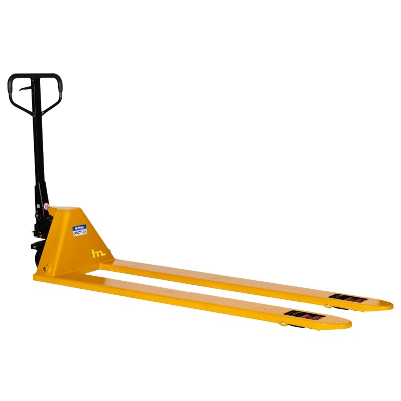 Vista trasera de 3/4 de la Transpaleta manual 1500 kg perfil bajo 52 mm, horquillas 1800 mm con las horquillas bajadas
