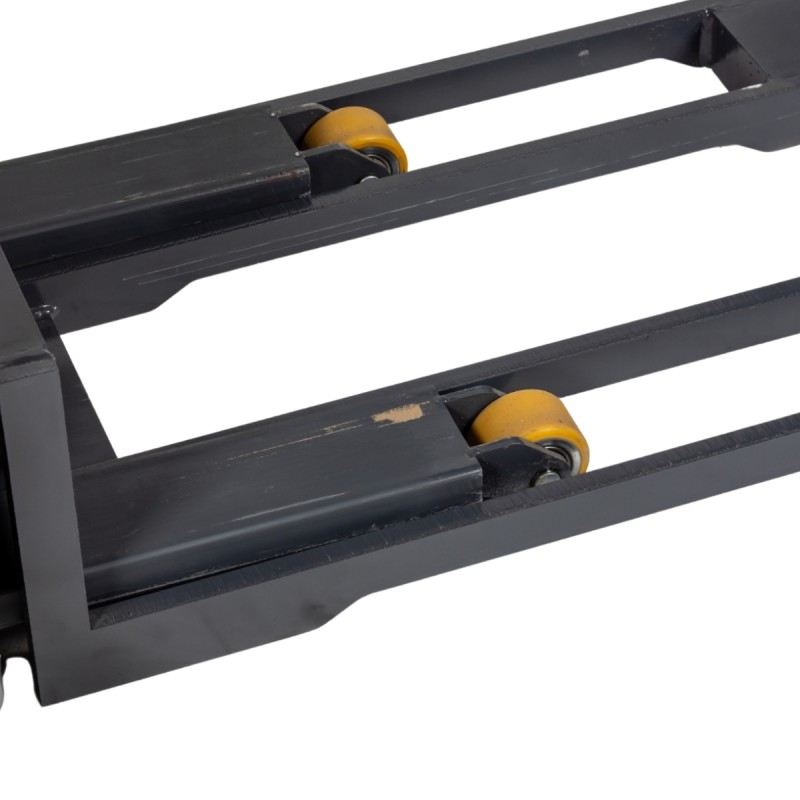 Zoom sobre los rodillos del Apilador Autoportante - Elevación 1100 mm - Capacidad 500 kg