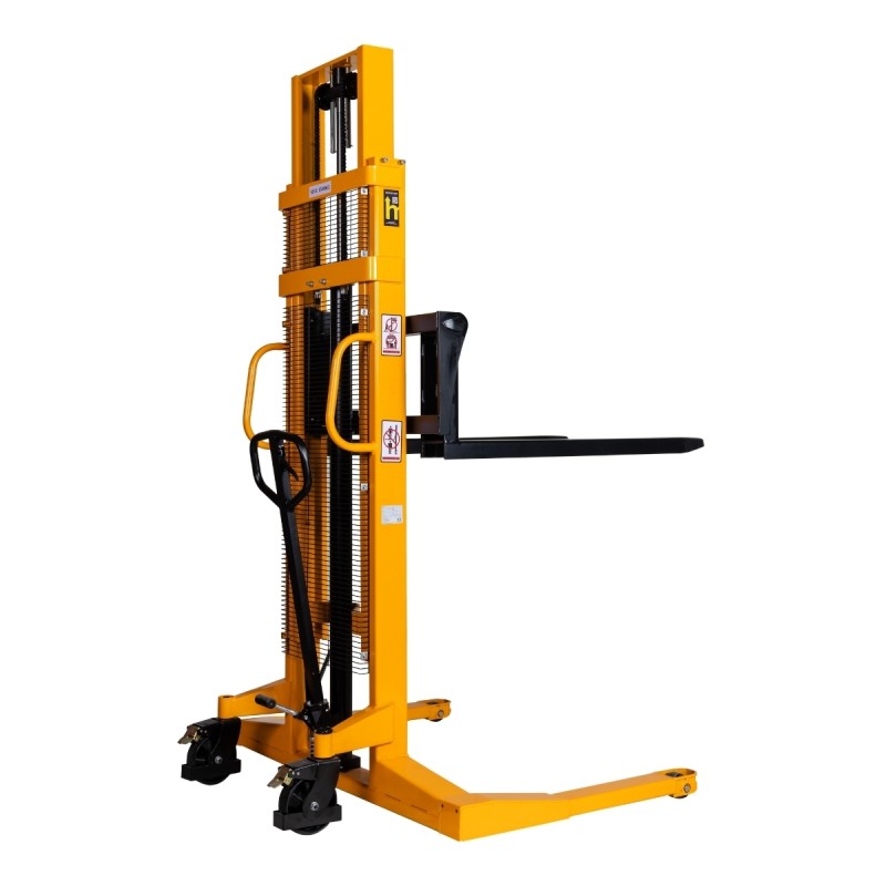 Apilador manual uñas ajustables 1.5 T elevación 3m