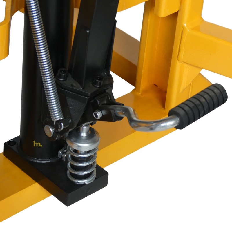 Vista del pedal del apilador volteador de barriles perfil bajo 350 kg - Elevación 1500 mm