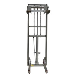 Vista general del apilador manual para bobinas 1000 kg - Elevación 916 mm