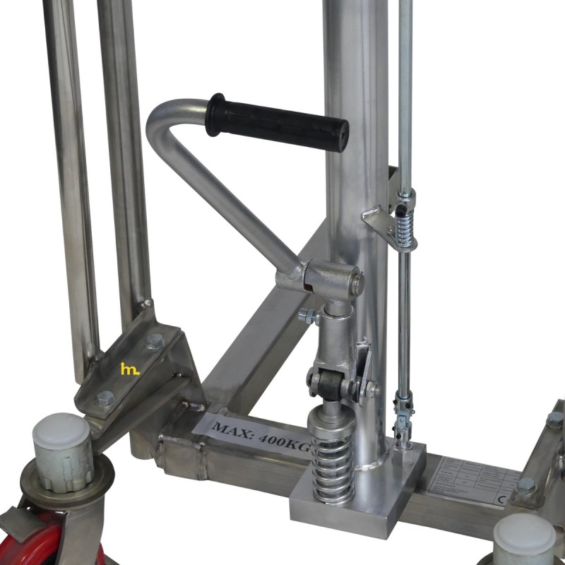 Vista trasera del apilador manual para bobinas 1000 kg - Elevación 916 mm