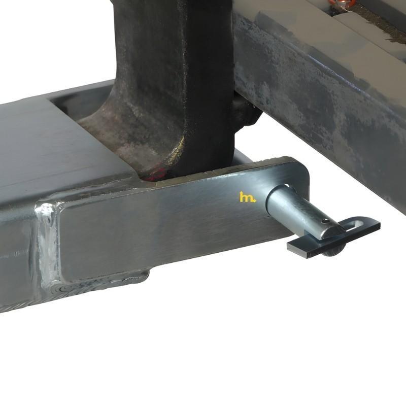 Vista de la rueda de la transpaleta elevadora semieléctrica 1000 kg - Horquillas largas 1500 mm